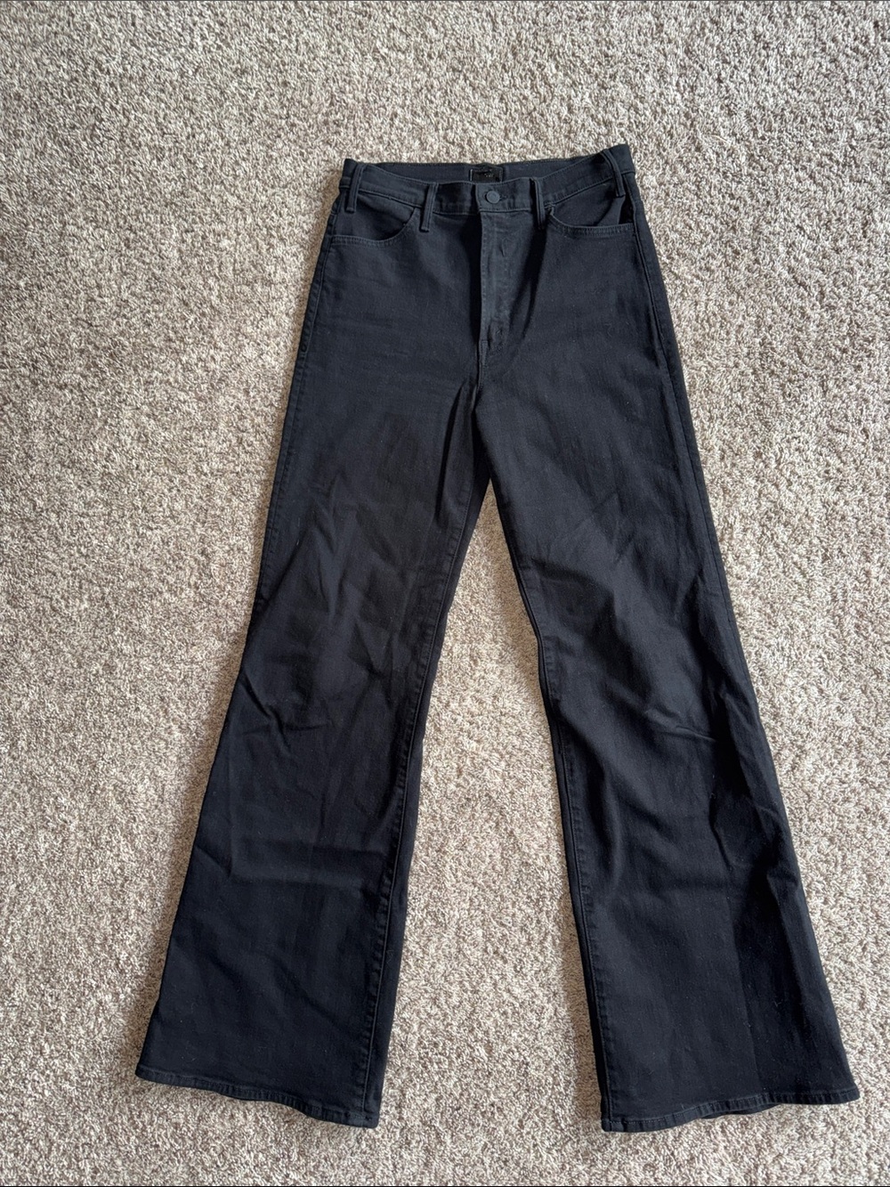 Mother Jeans The Hustler Roller Heel in pitch size 30